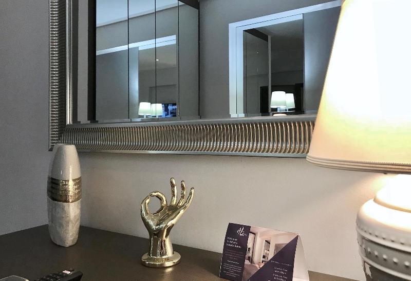 Athens Luxury Suites Ngoại thất bức ảnh