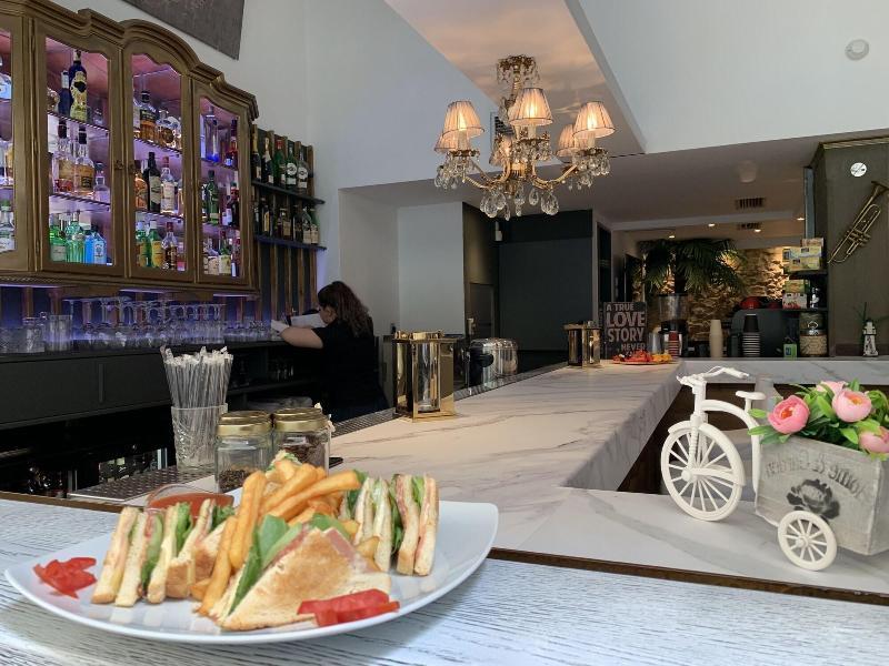 Athens Luxury Suites Ngoại thất bức ảnh