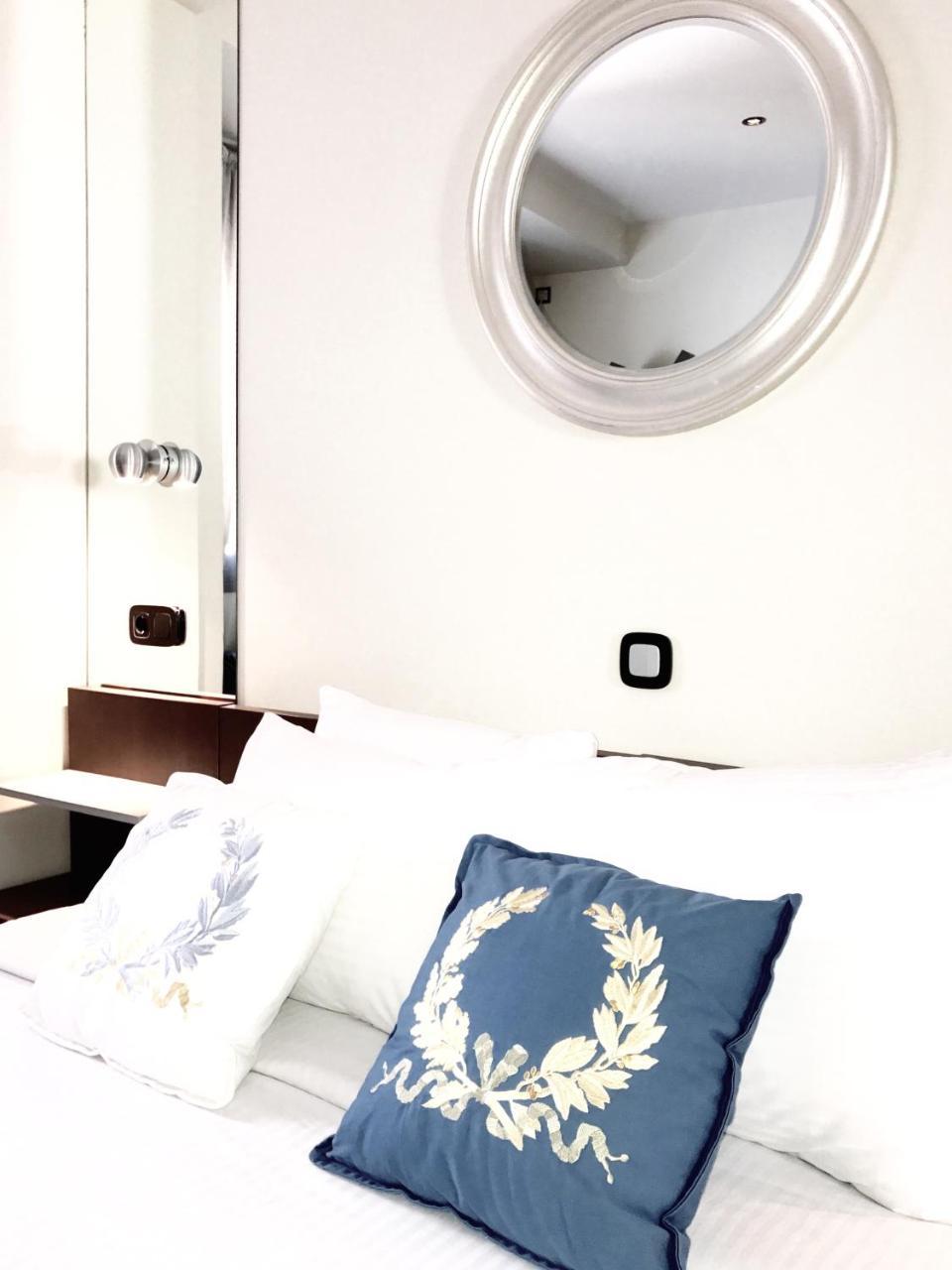 Athens Luxury Suites Ngoại thất bức ảnh