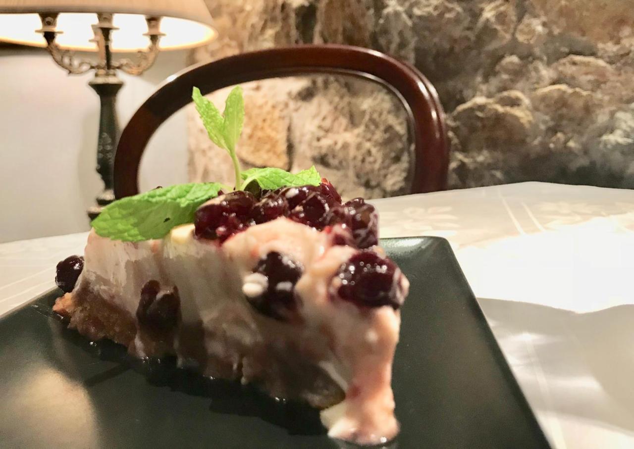 Athens Luxury Suites Ngoại thất bức ảnh