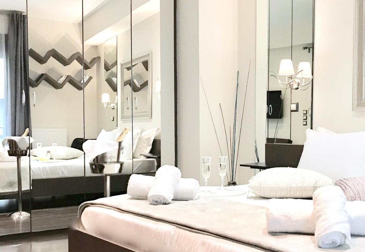 Athens Luxury Suites Ngoại thất bức ảnh