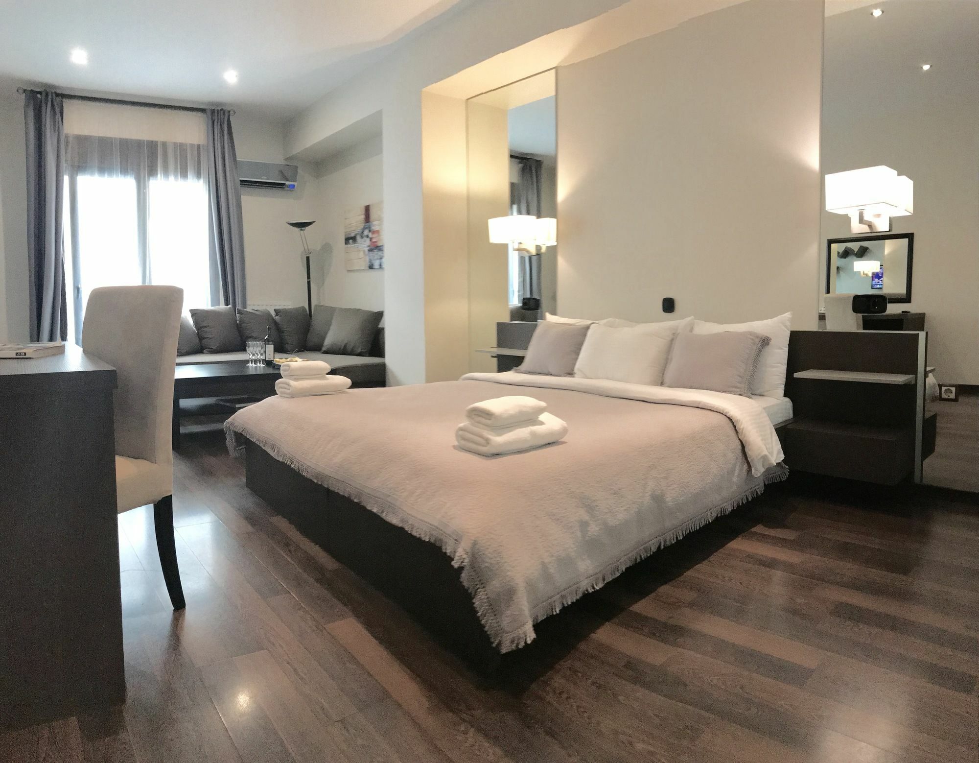 Athens Luxury Suites Ngoại thất bức ảnh